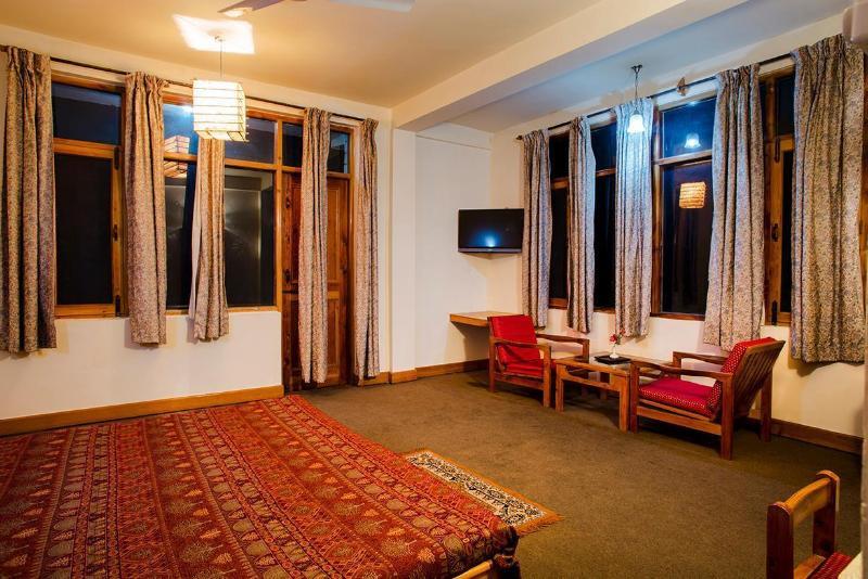 Hotel Manali Continental Luaran gambar