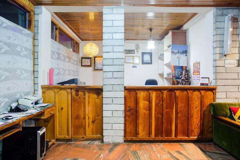 Hotel Manali Continental Luaran gambar